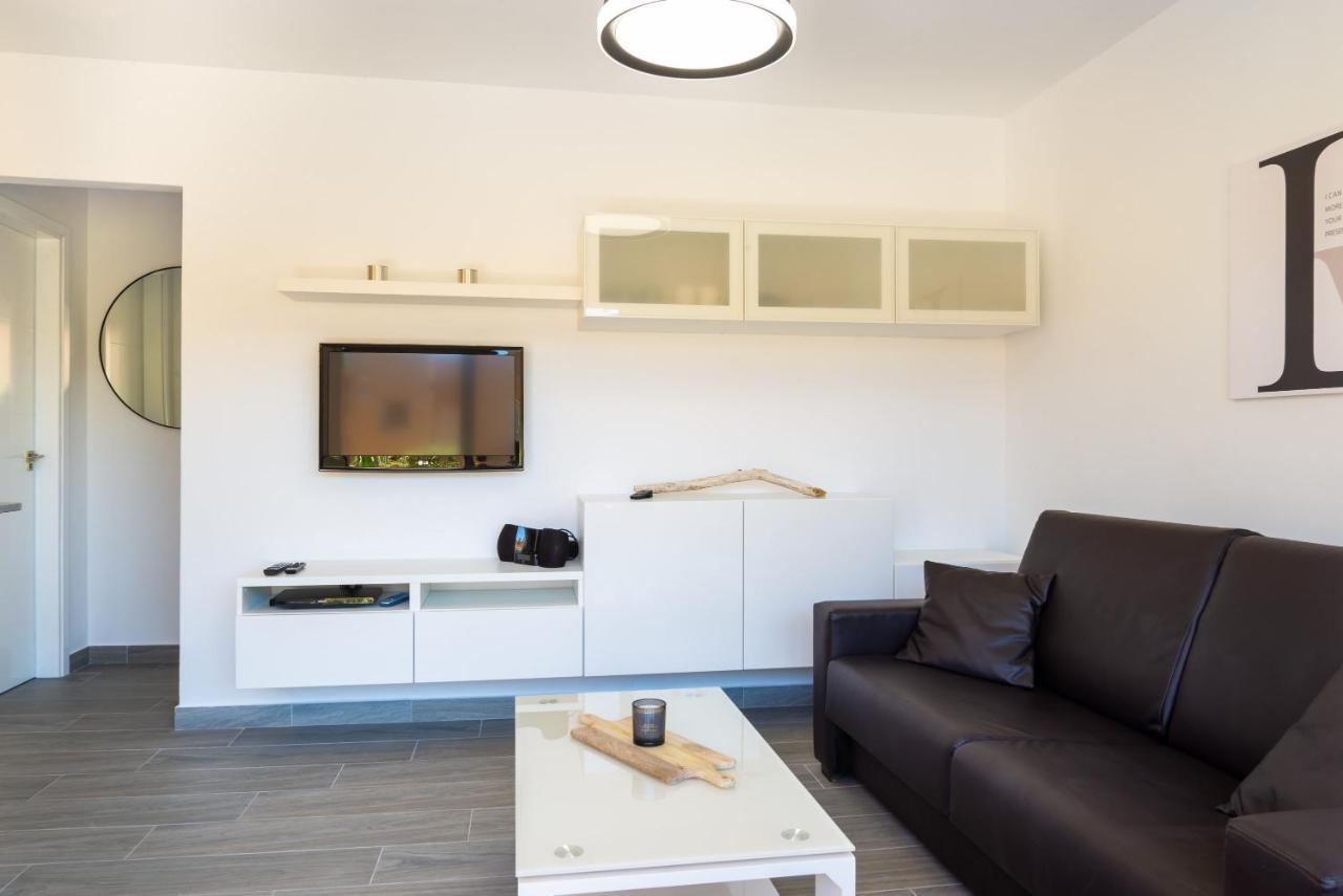 Casa Lucien - Newly Refurbished Apartment With Swimming Pool - Ideal For Couples Corralejo Eksteriør billede
